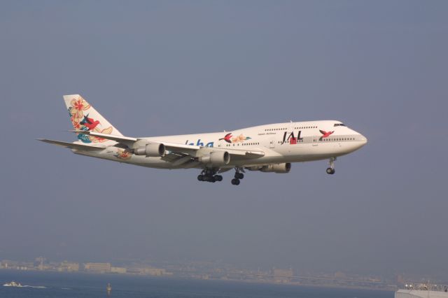 BOEING 747-300 (JA8184)