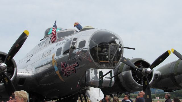 Boeing B-17 Flying Fortress —