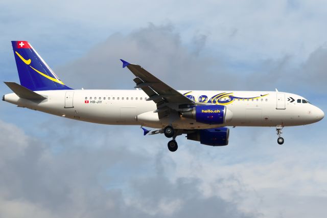 Airbus A320 (HB-JIY)