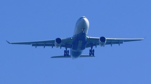 Airbus A330-300 (A4O-DE)