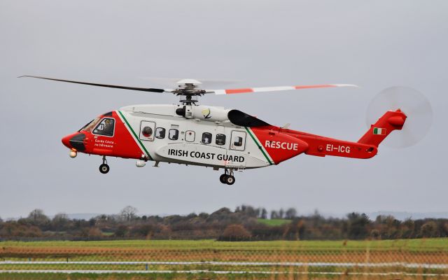 Sikorsky Helibus (EI-ICG) - s-92 ei-icg at shannon 17/1/16.