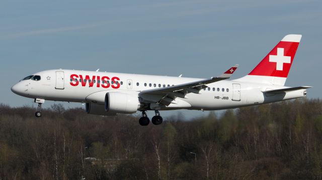 Bombardier CS100 (HB-JBB)