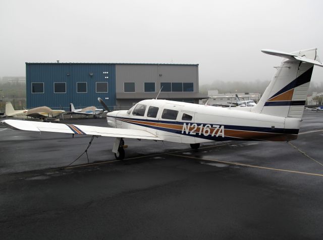 Piper Saratoga (N2167A) - At the RELIANT AIR ramp, where you find the lowst fuel prices on the Danbury (KDXR) airport)