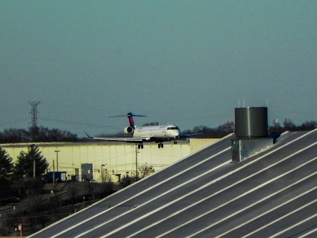 Canadair Regional Jet CRJ-900 (N926XJ)