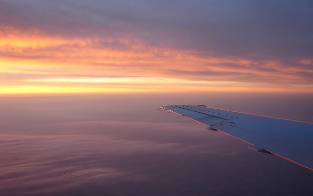 Embraer ERJ-145 (N690AE)