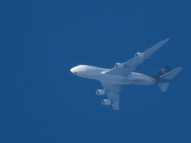 Boeing 747-400 (N572UP) - UPS2964br /SDF-ONTbr /09/16/21