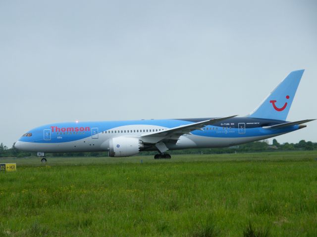 Boeing 787-8 (G-TUIB) - G TUIB B787-8GE ON CREW TRAINING 16/06/13