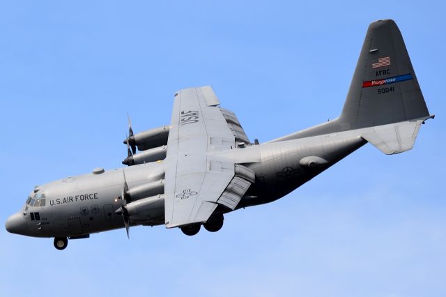 Lockheed C-130 Hercules (85-0041)