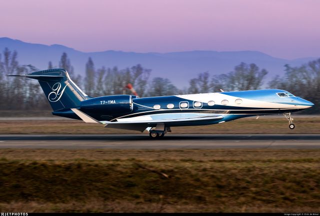 Gulfstream Aerospace Gulfstream G650 (T7-YMA)