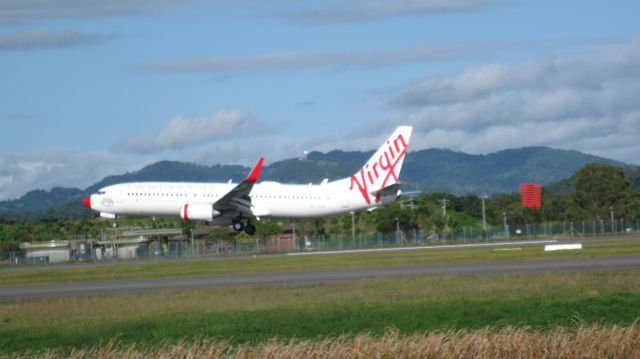 Boeing 737-800 (VH-VUF) - Rudolph The Red Nosed Virgin