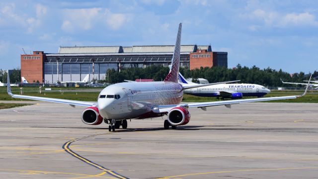 Boeing 737-800 (VP-BOA)