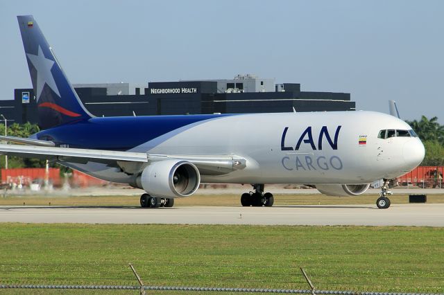 N418LA —