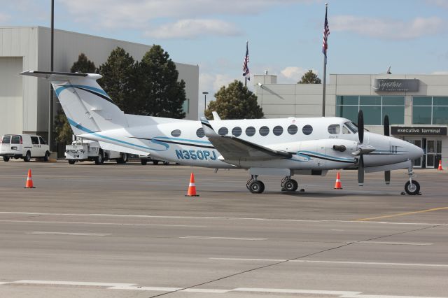 Beechcraft Super King Air 350 (N350PJ)