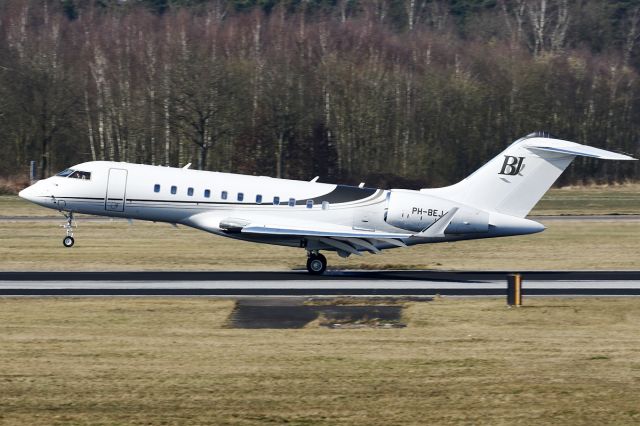 Bombardier Global 5000 (PH-BEJ)