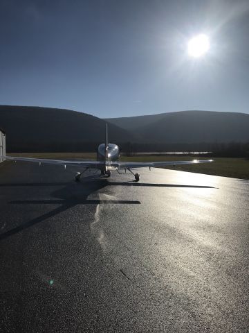 Cirrus SR-22 (N2999J) - Winter glaze...