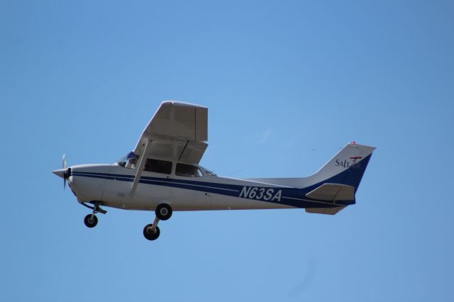 Cessna Skyhawk (N63SA)