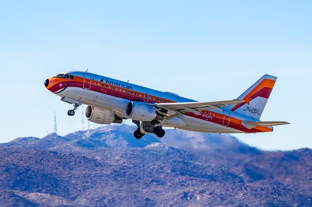 Airbus A319 (N742PS) - American Airlines A319 in PSA retro livery taking off from PHX on 10/29/22. Taken with a Canon 850D and Tamron 70-200 G2 lens.