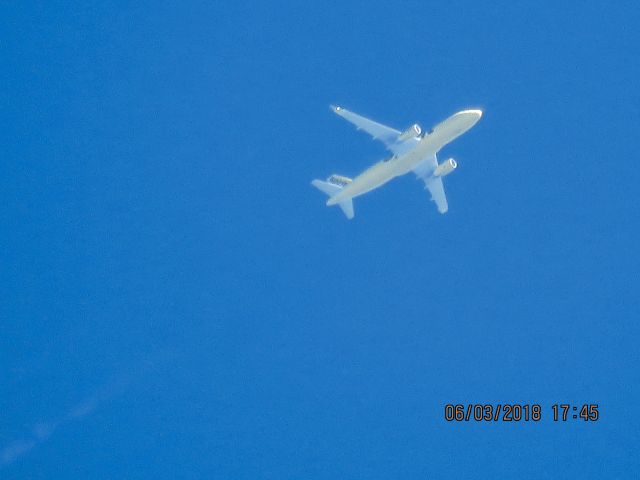 Airbus A320 (N624NK)