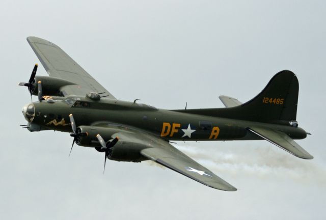 Boeing B-17 Flying Fortress —