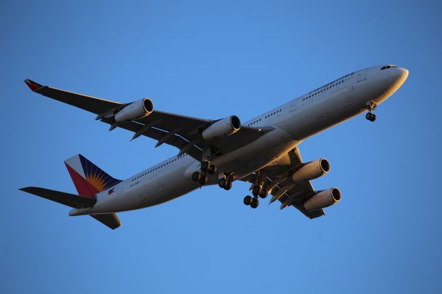 Airbus A340-300 (RP-C3441)