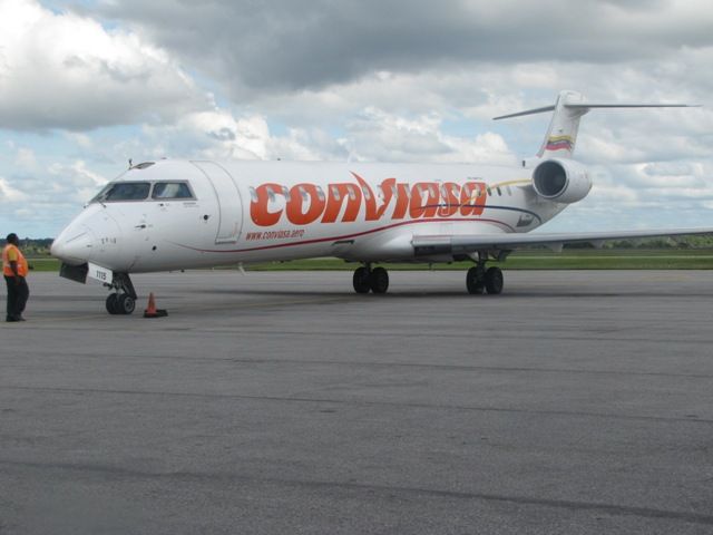 Canadair Regional Jet CRJ-200 —