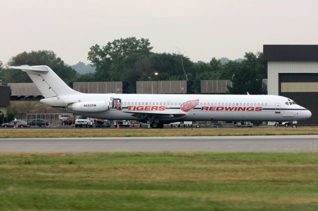 McDonnell Douglas DC-9-50 (N682RW)