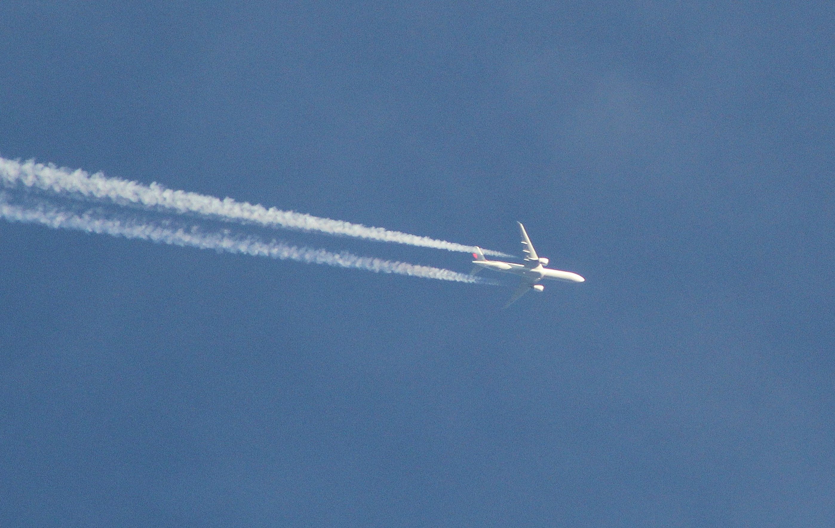 BOEING 777-300 (TC-JJM)