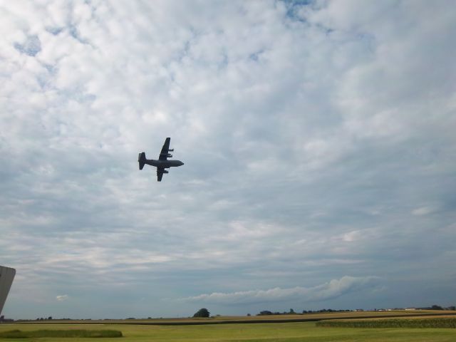 Lockheed C-130 Hercules —