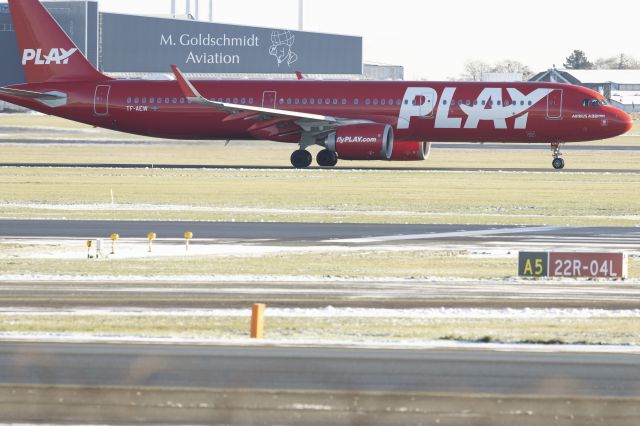 TF-AEW — - Runway 22R