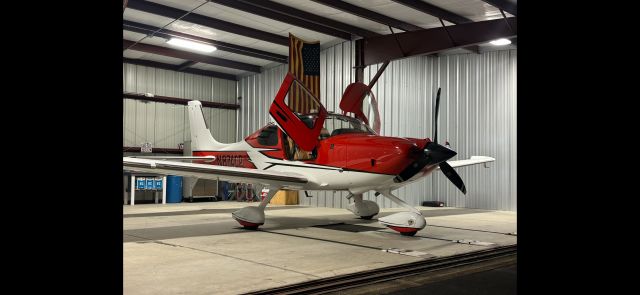 Cirrus SR-22 (N874CP)