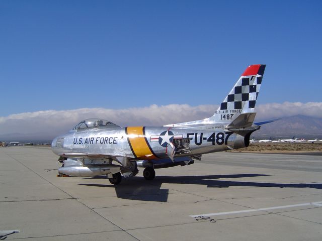 North American F-86 Sabre (N38453)