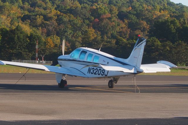 Beechcraft Bonanza (36) (N3209J)