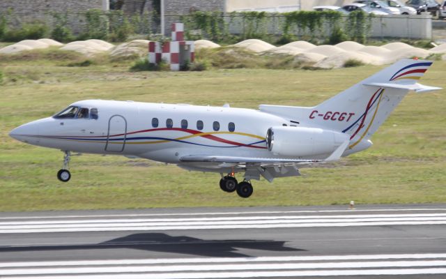 Hawker 800 (C-GCGT)