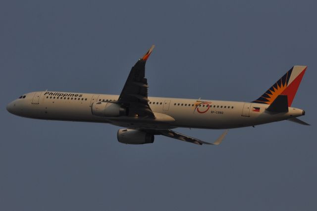 Airbus A321 (RP-C9912)