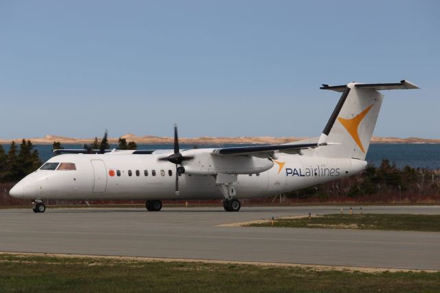 de Havilland Dash 8-300 (C-FPAE)