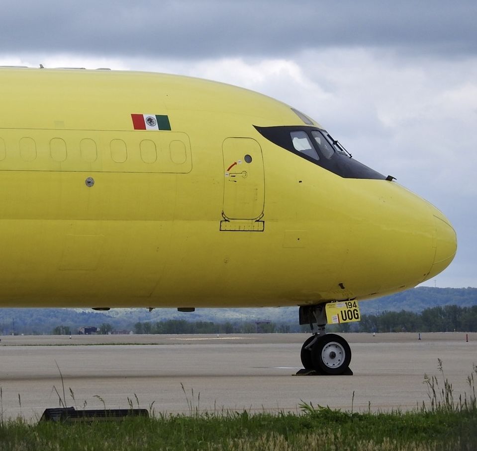 McDonnell Douglas DC-9-30 (XA-UOG)