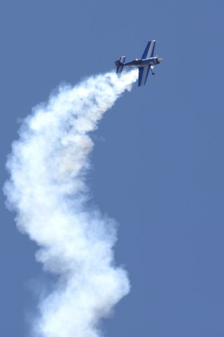 — — - Julia Wood Sukhoi SU-26M Aerobatics