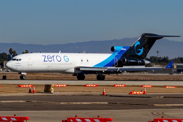 BOEING 727-200 (N794AJ)