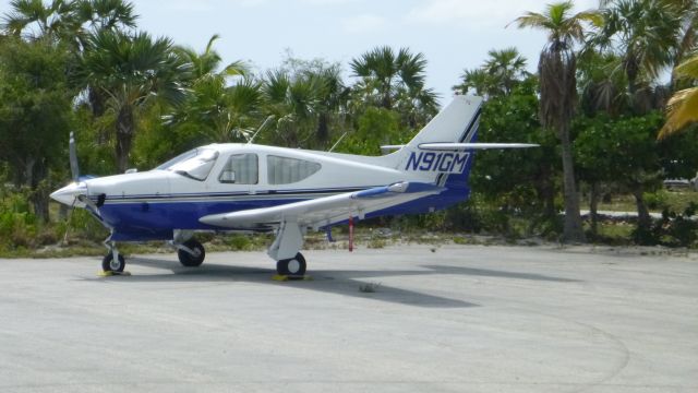 Rockwell Commander 114 (N91GM)