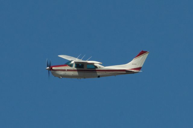 Cessna Centurion (N5252A) - Cross wind from 09 at Carson City