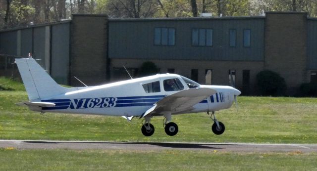 Piper Cherokee (N16283) - Shortly after departure is this 1973 Piper Cherokee Cruiser PA-28-140 in the Spring of 2021.