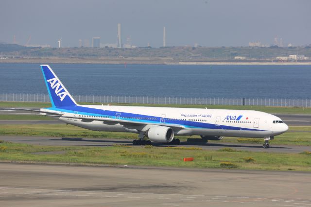 Boeing 777-200 (JA751A)