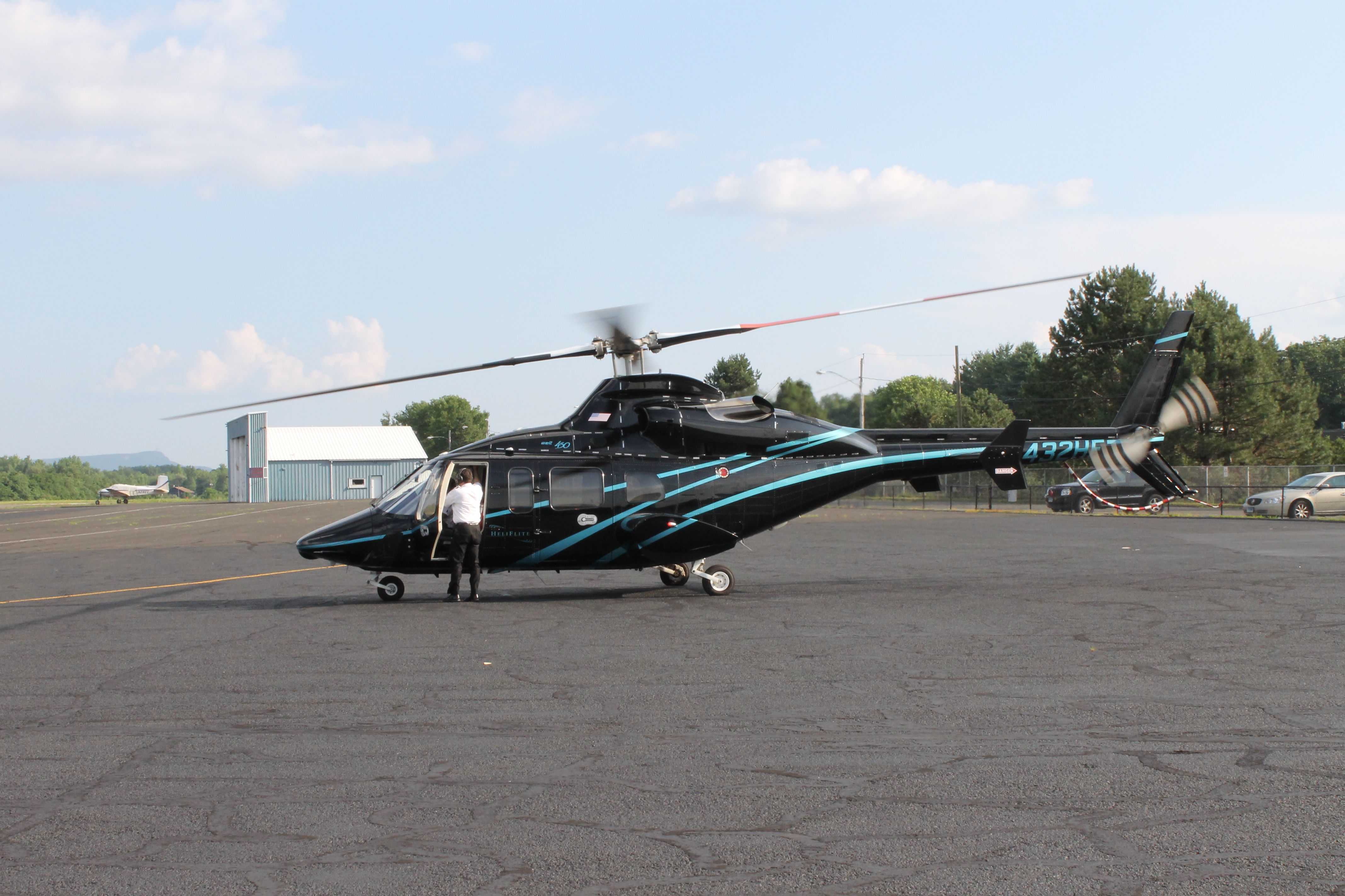 Bell 430 (N432HF) - An awesome visitor to the airport!