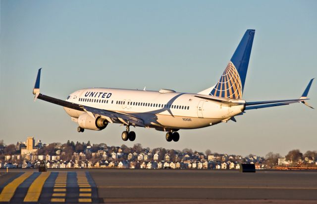 ふるさと納税 航空機・ヘリコプター Harib AIR BOEING737-800 航空機 