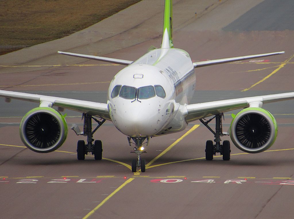 YL-CSA — - Flight from Riga to Helsinki. Photo taken April 25 2021.