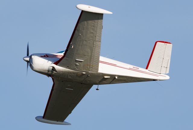 Beechcraft 35 Bonanza (N2199K)