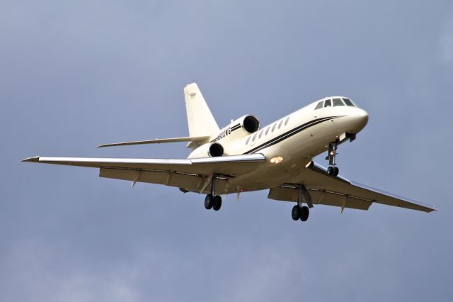 Dassault Falcon 50 (N600WG)