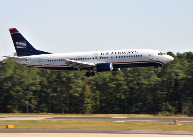 BOEING 737-400 (N434US)