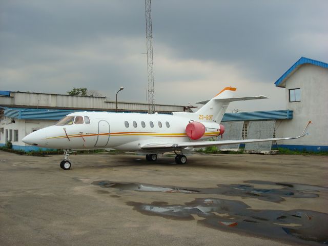 Hawker 800 (ZS-BOT)