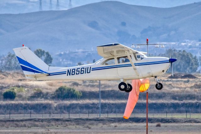 Cessna Skyhawk (N8561U) - Cessna 172F at Livermore Municipal Airport. January 2021.